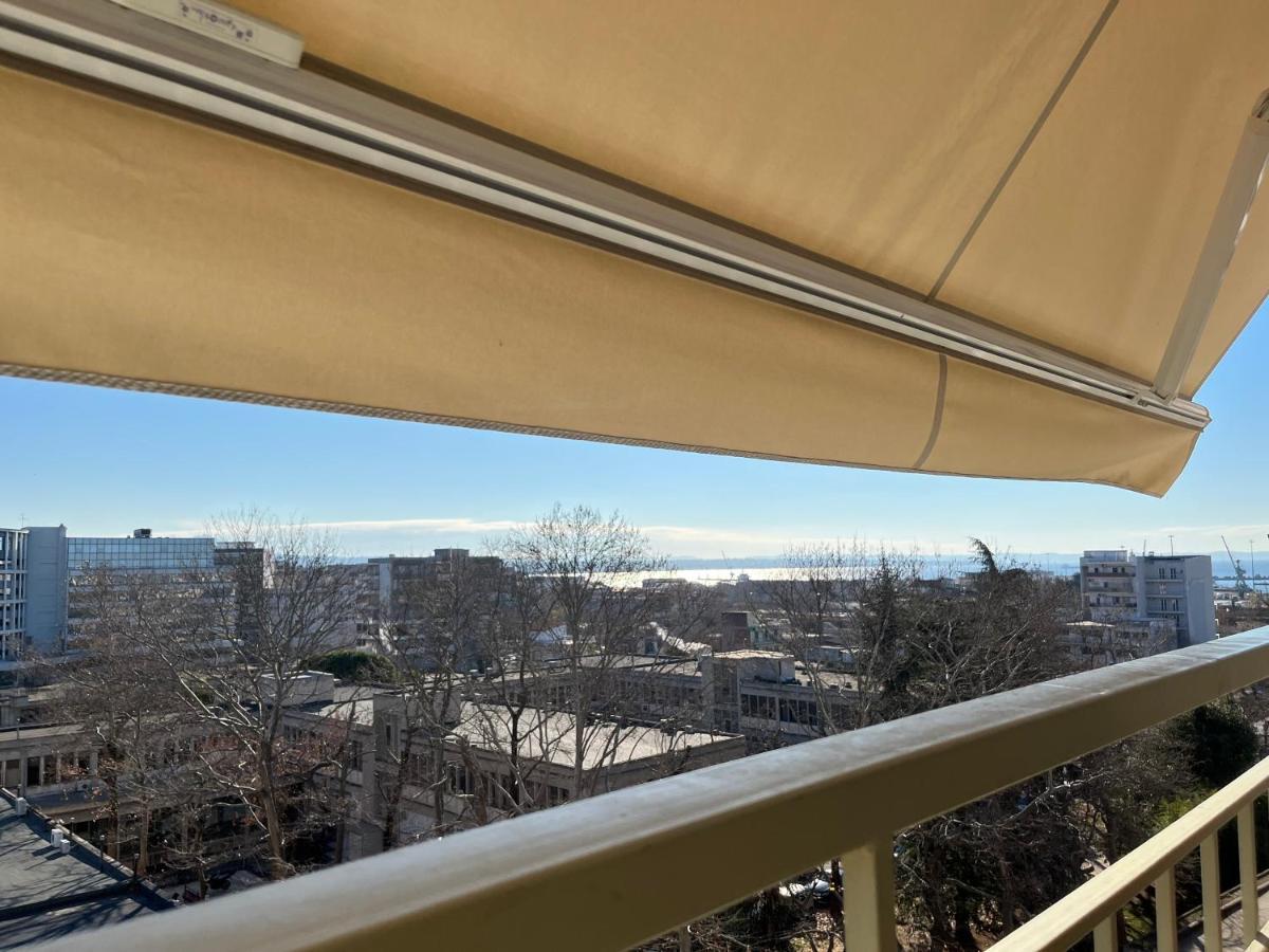 Great View Luxury Living-Metro Station Apartment Tesalonika Bagian luar foto
