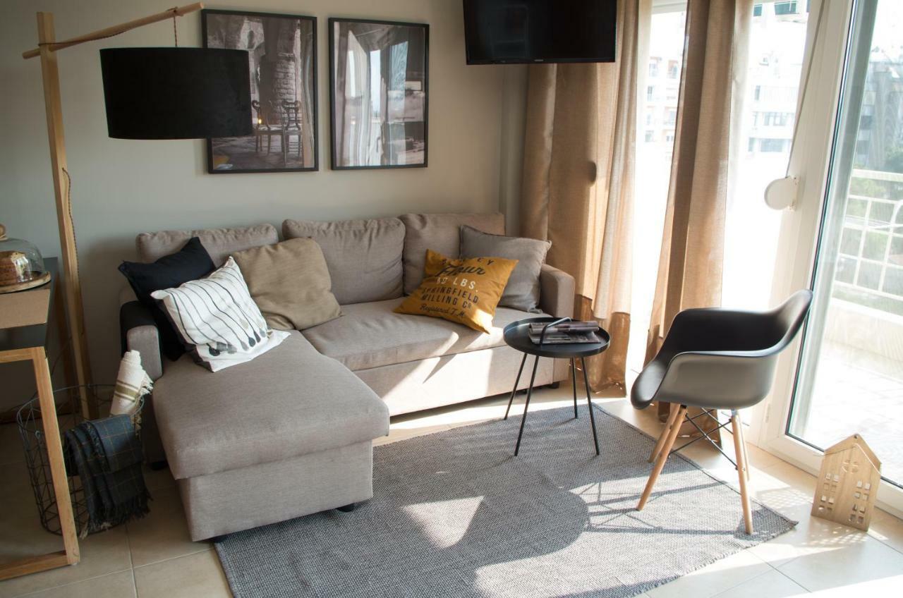 Great View Luxury Living-Metro Station Apartment Tesalonika Bagian luar foto